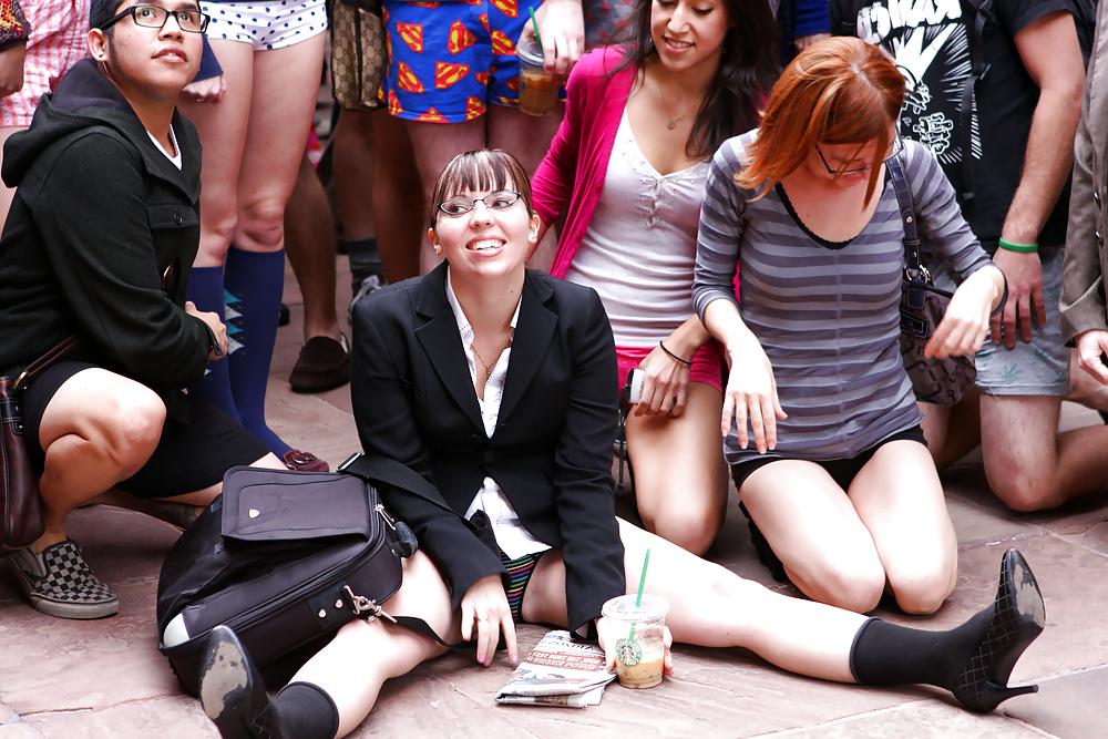 25P No Pants 3