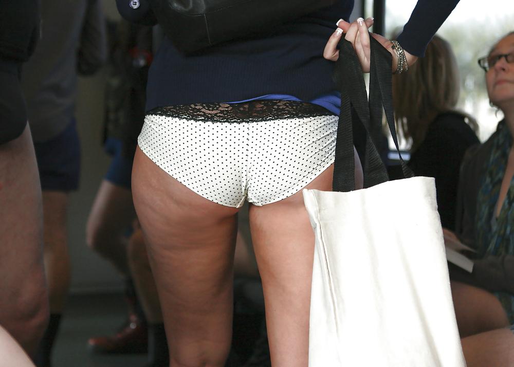 25P No Pants 3