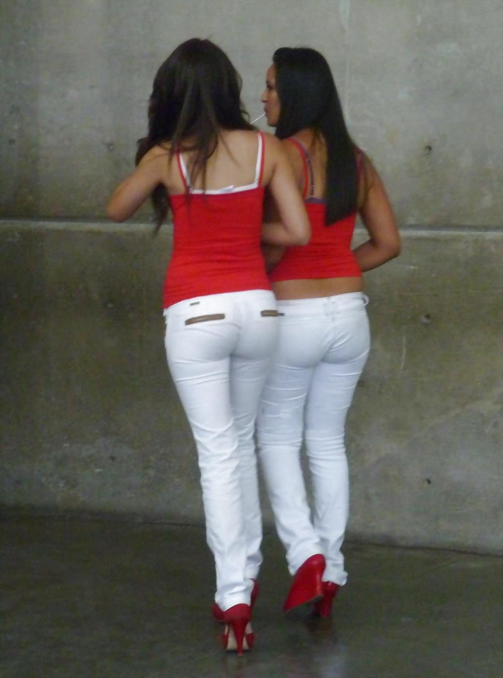 21P Tight White Pants