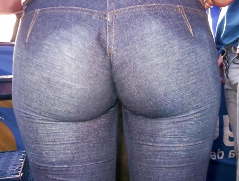 25P Girls in tight pants 19