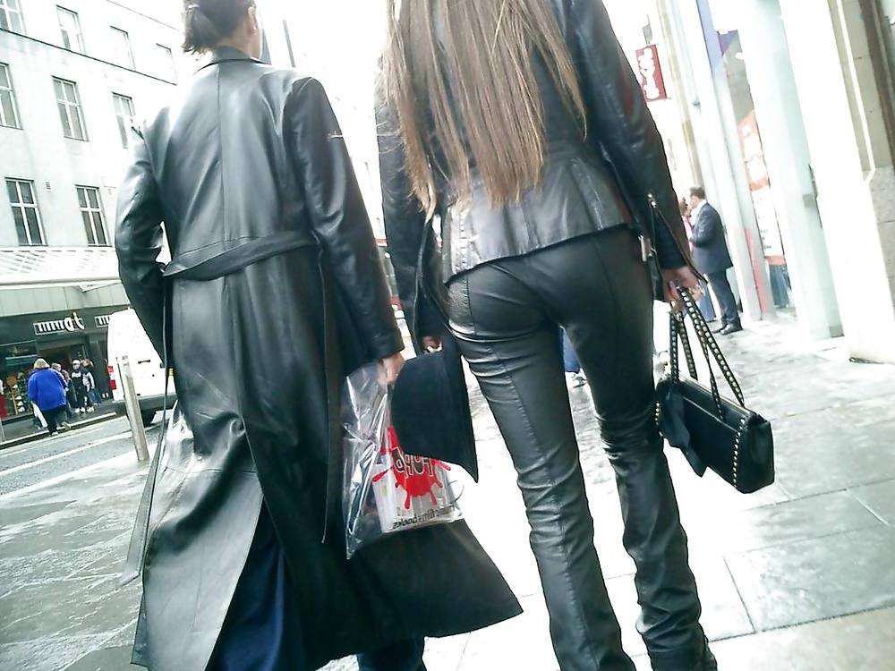 15P Russian girls in sexy leather