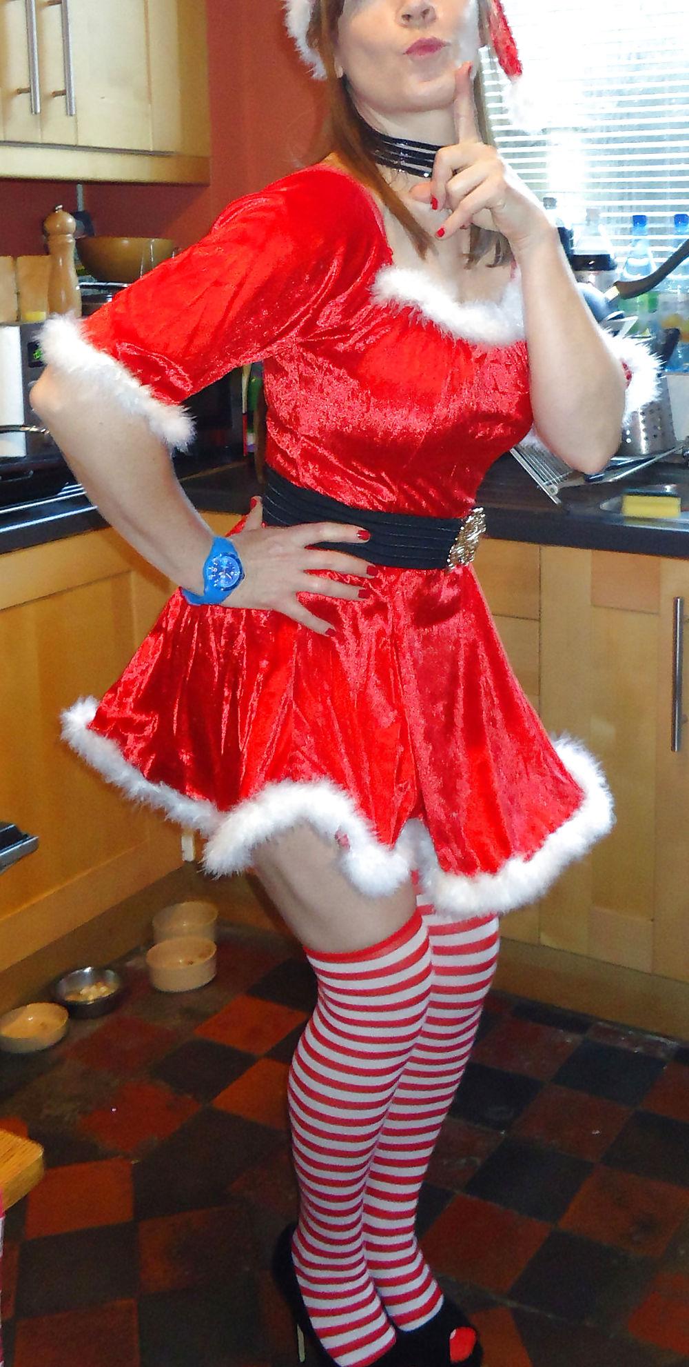 6P Rachel's Milf Xmas