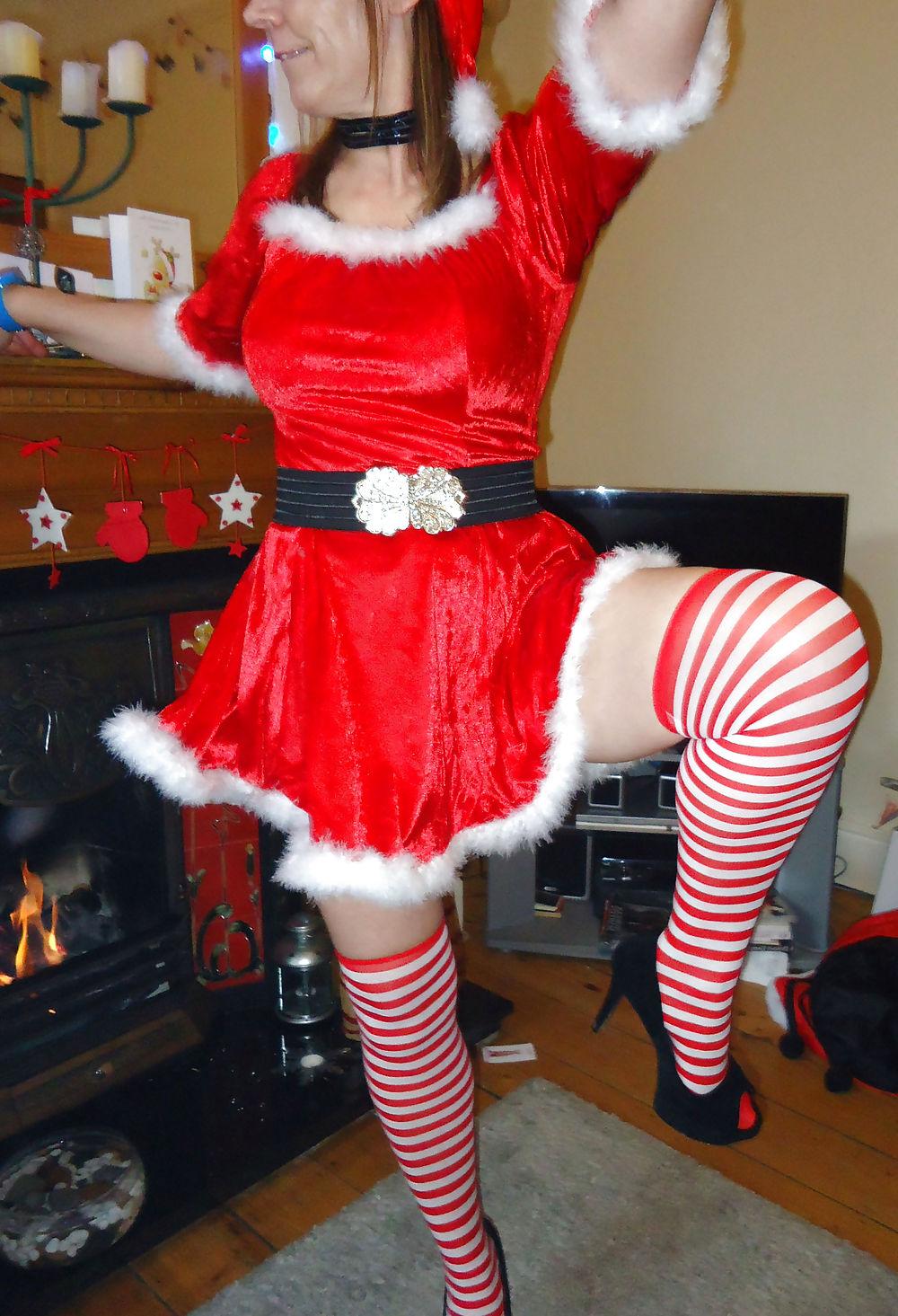 6P Rachel's Milf Xmas