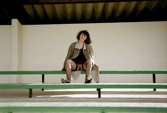 15P Upskirt No Pants 37