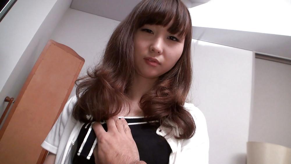 18P Japanese college girl fucked