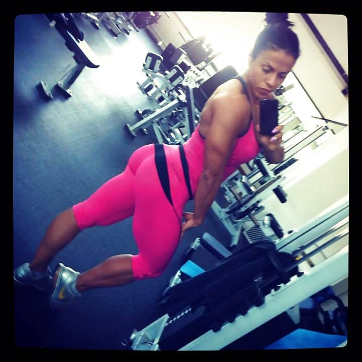 25P Fitness Girls XVI