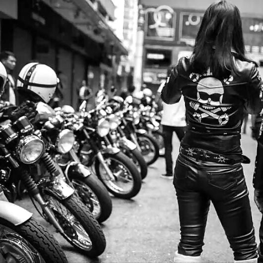 6P Leather pants