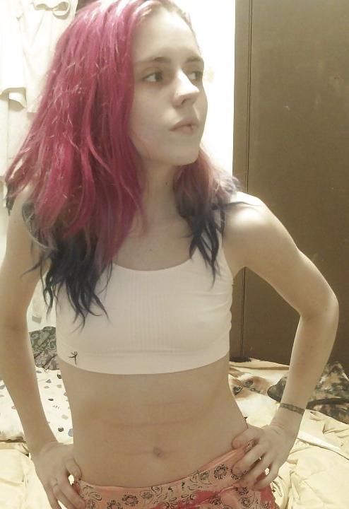 25P Me Teen Wild Slut
