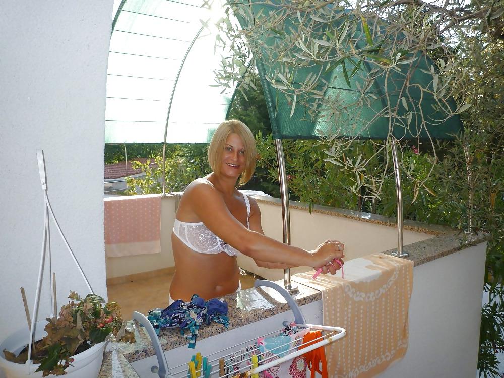 25P Friends on Vacation - Part 1