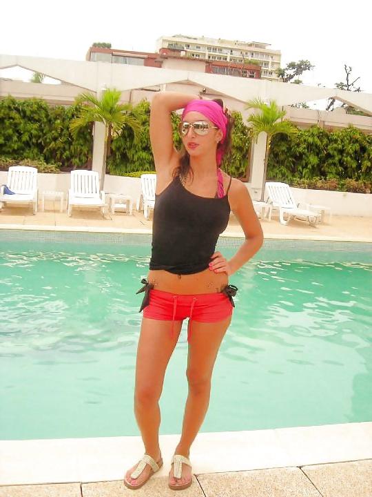 25P Arab Girls 12