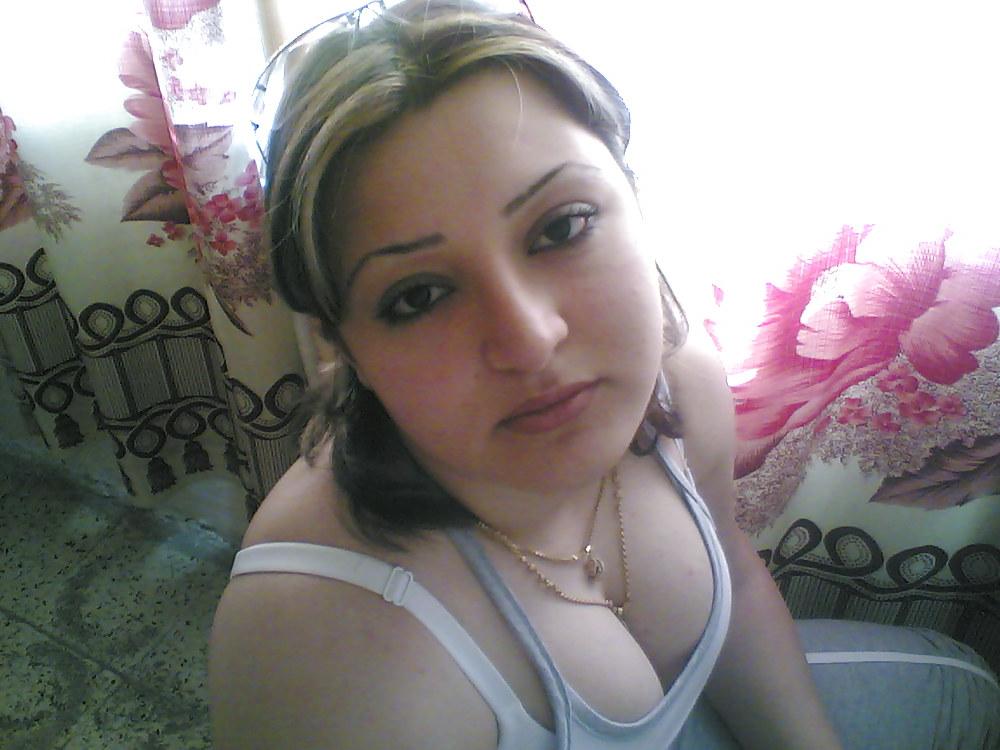 25P Arab Girls 12