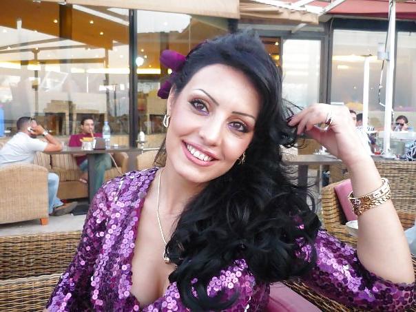 25P Arab Girls 12