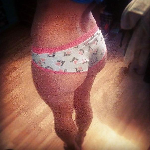 25P Booty in the pants 2