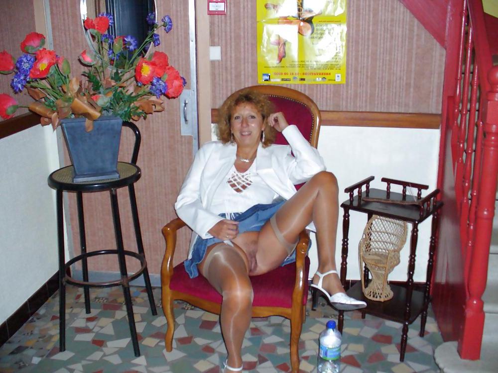 25P Perfect Flashing Lady 2