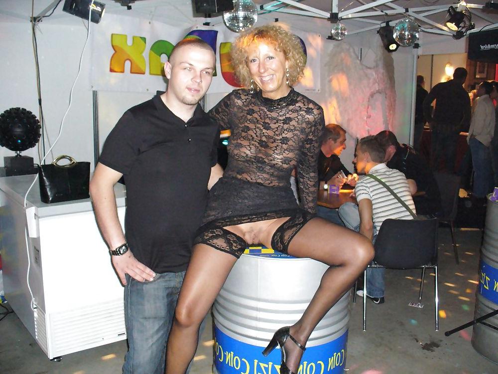 25P Perfect Flashing Lady 2