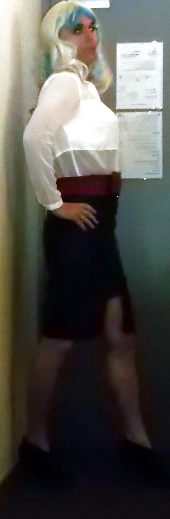 12P New blouse and favorite leather skirt