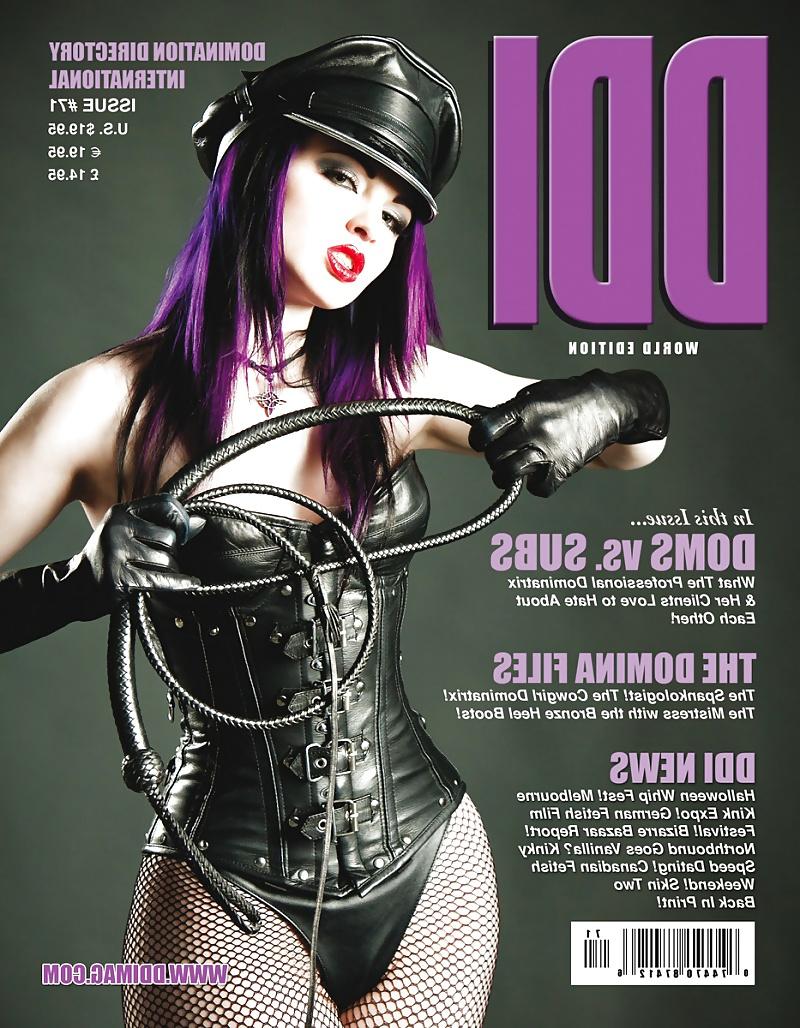 25P Sexy Women in Leather #3