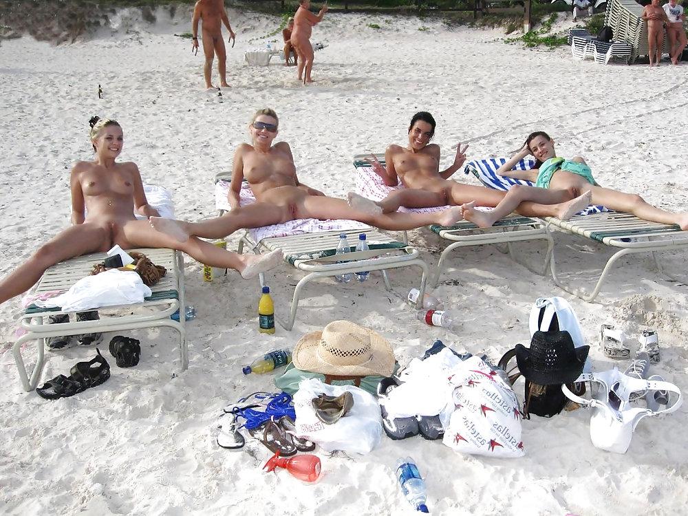 10P TheSandfly Nude Beach Thrills!