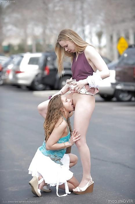 25P Pussy flashing, upskirt and outdoor nudity