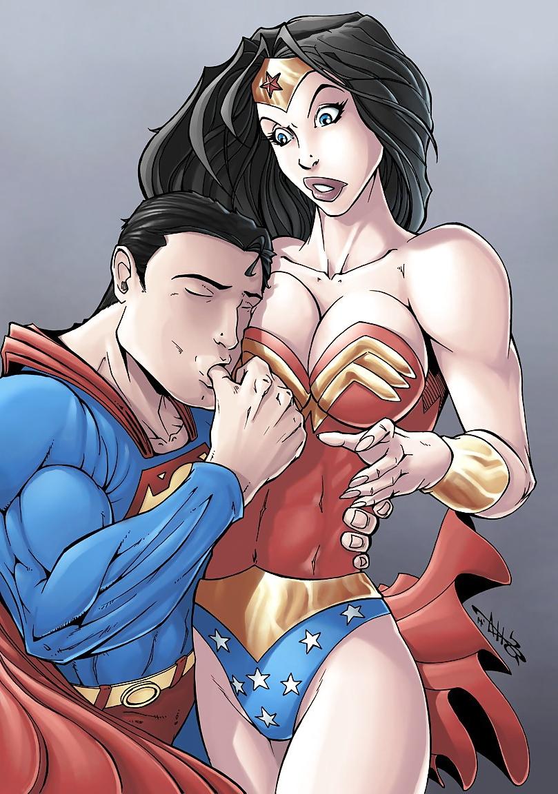 10P WONDER WOMAN & SUPERMAN!!!!