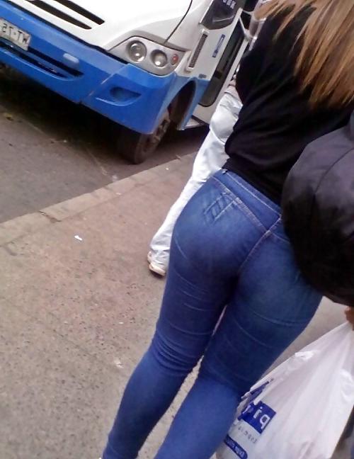 25P Girls in tight pants 7