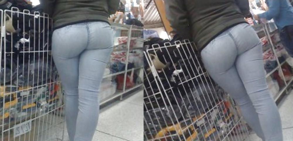 25P Girls in tight pants 8