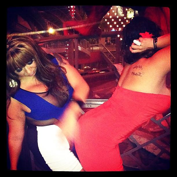 25P Thick latina milf with huge tits