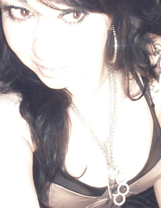 25P Thick latina milf with huge tits