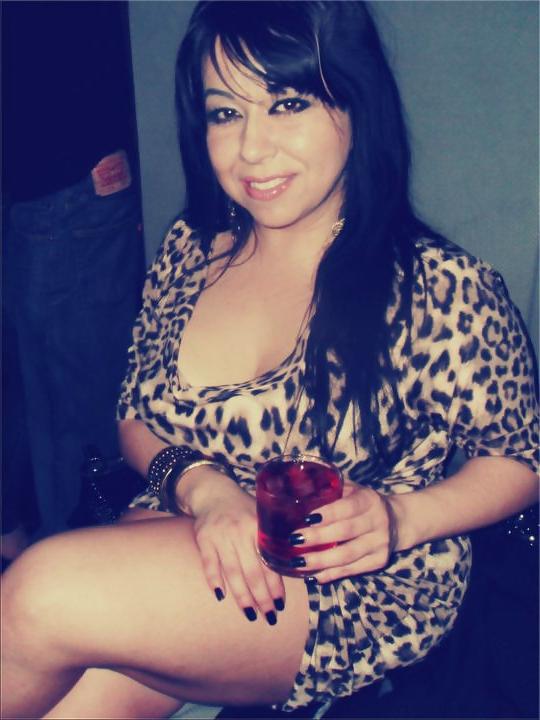 25P Thick latina milf with huge tits