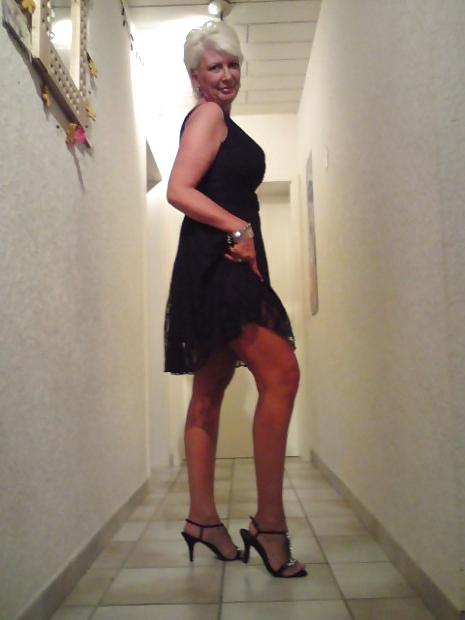 24P Very sexy German milf