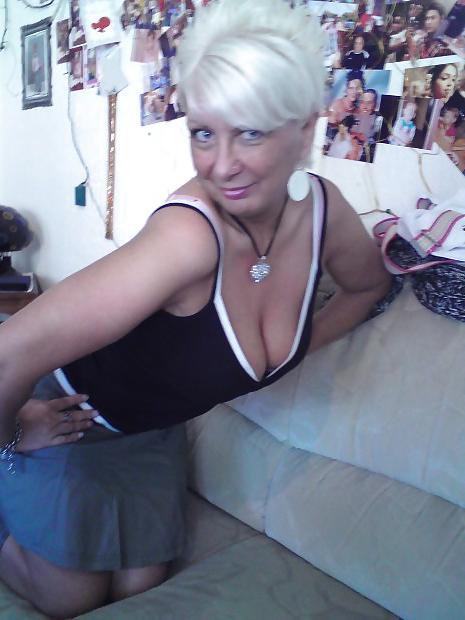 24P Very sexy German milf