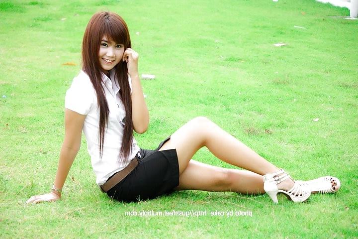 18P Thai Schoolgirl Types