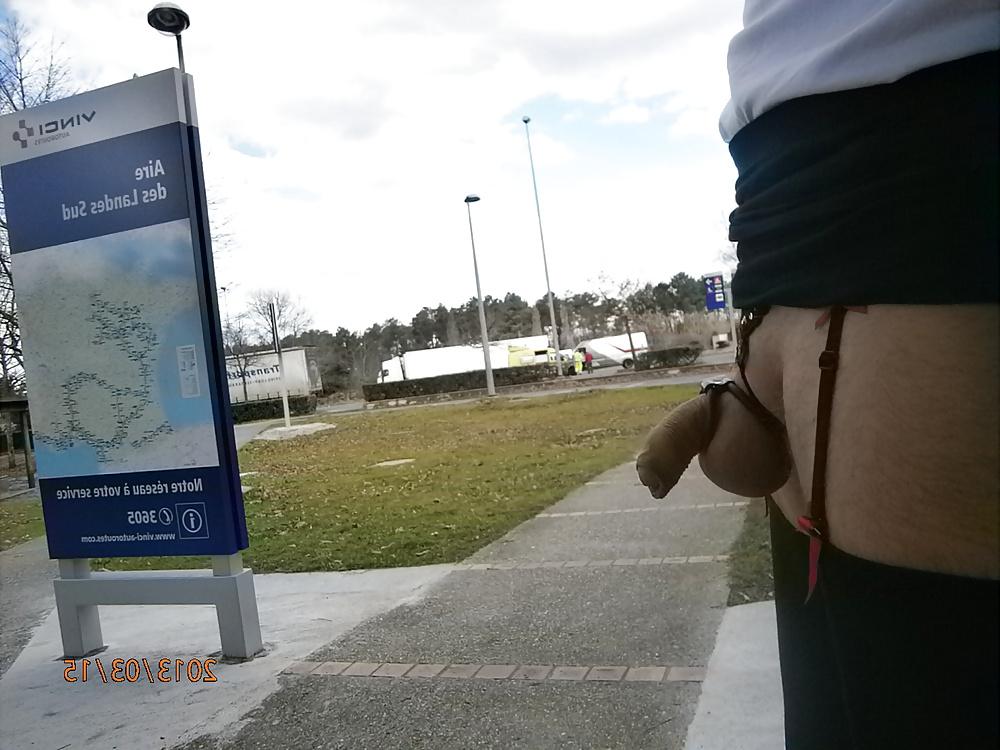 8P Public exhib aire de repos flash cock sexe salope 