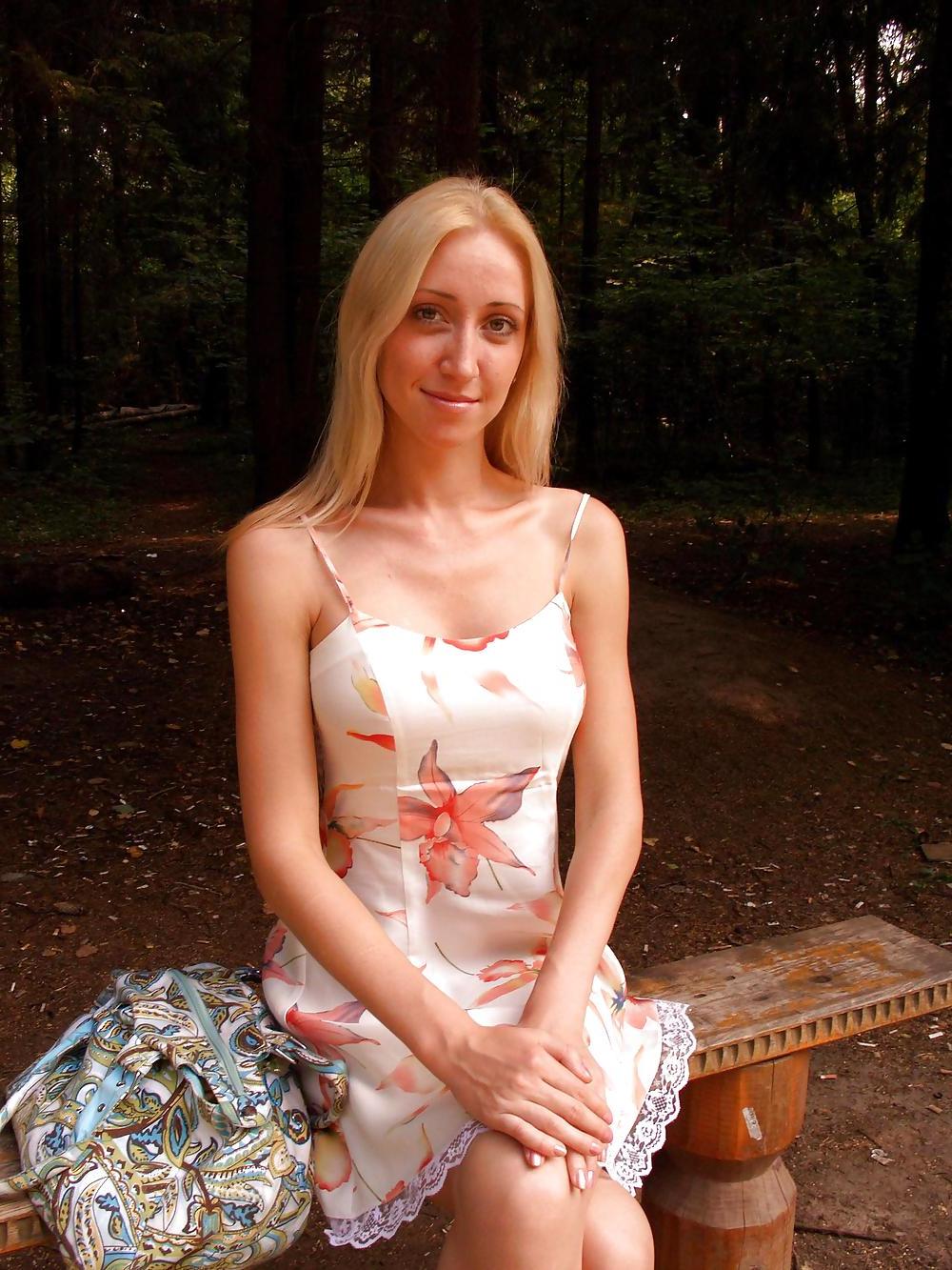 17P Russian wife quick flash forest