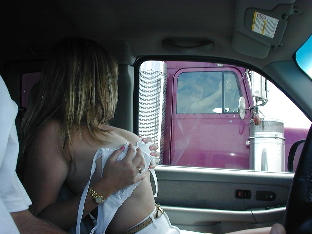 18P Flashing Truckers