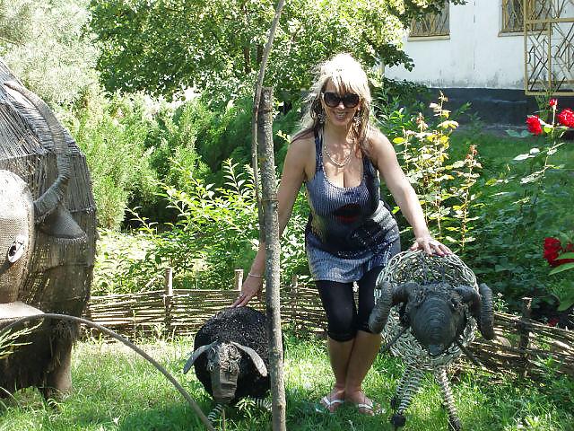 24P Busty Russian Woman 1351