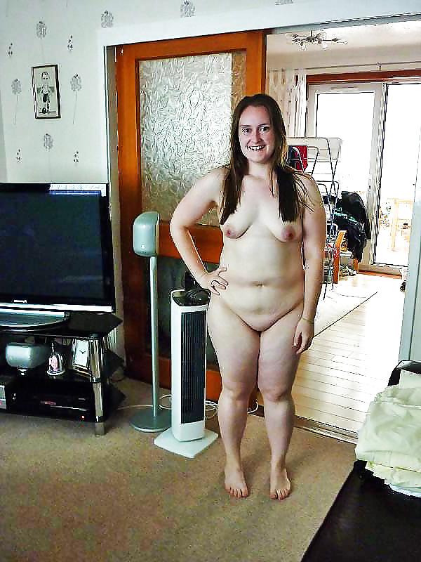 25P A fine figure of Scottish Womanhood