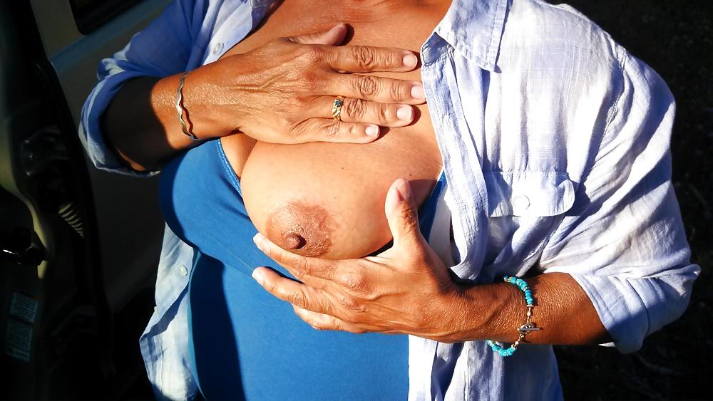 9P Flashing my big mature tits