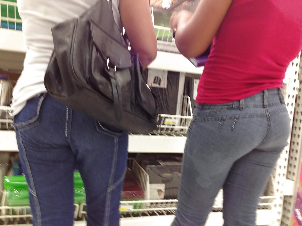 10P Mexicana-Culo apretado de nena de prepa en OfficeDepot