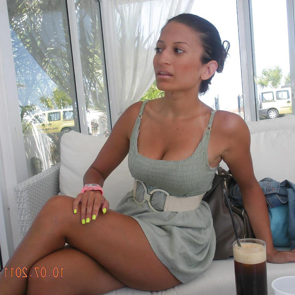 25P Greek woman: Alexandra