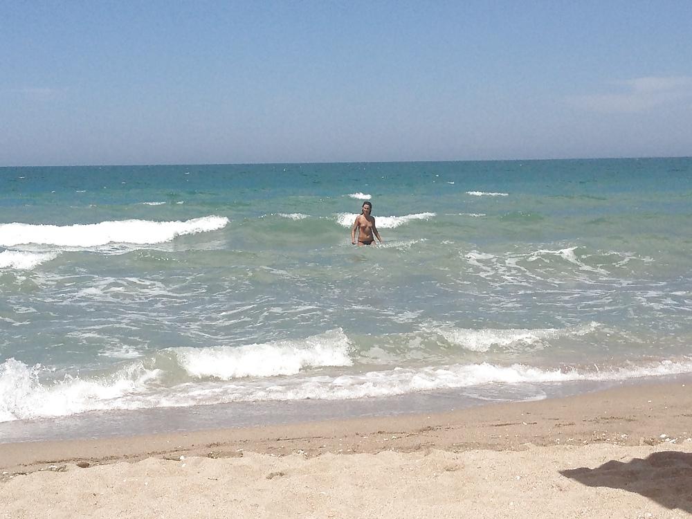 25P Bulgarian Beach Girls from Black Sea - XV