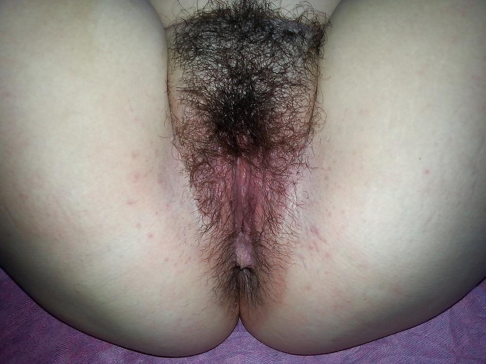 6P Gf very hairy pussy and ass