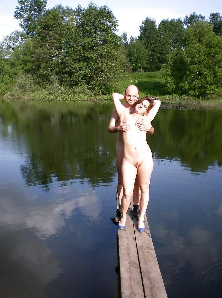 20P Naked beach 104.