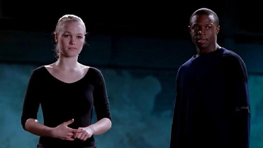 17P Julia Stiles - A Very White Woman Who Loves Very Black Men 