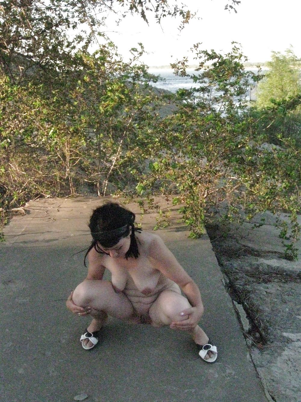 25P Lili Flashing 2