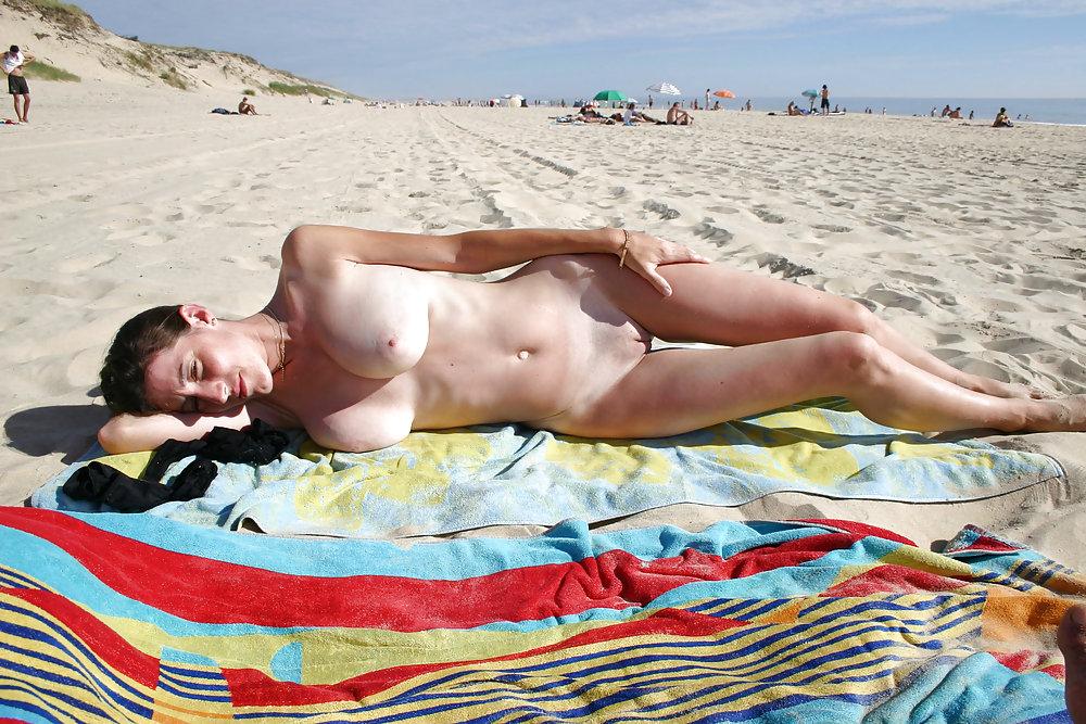 10P TheSandfly Beautiful Beach Bods