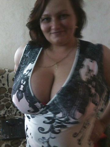 14P Busty Russian Woman 1207