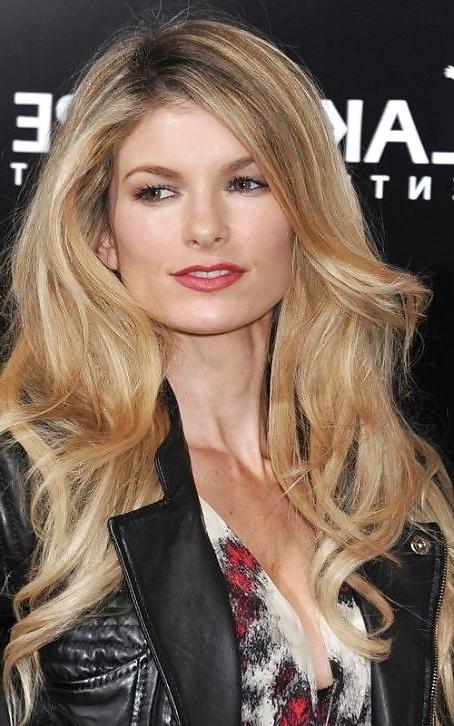 25P Marisa Miller Named Sexiest Woman On Earth