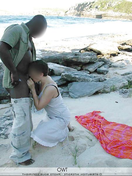 25P Beach summer interracial4