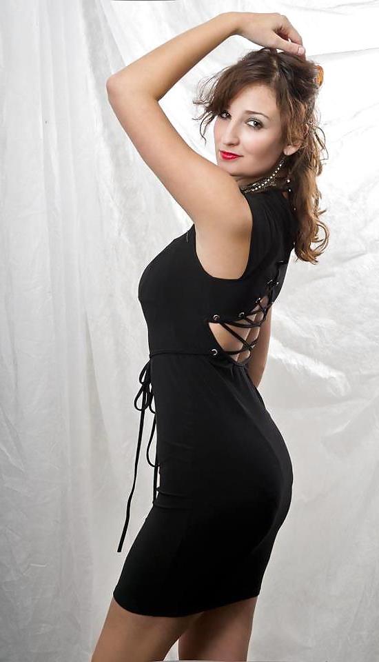 21P Hot german woman